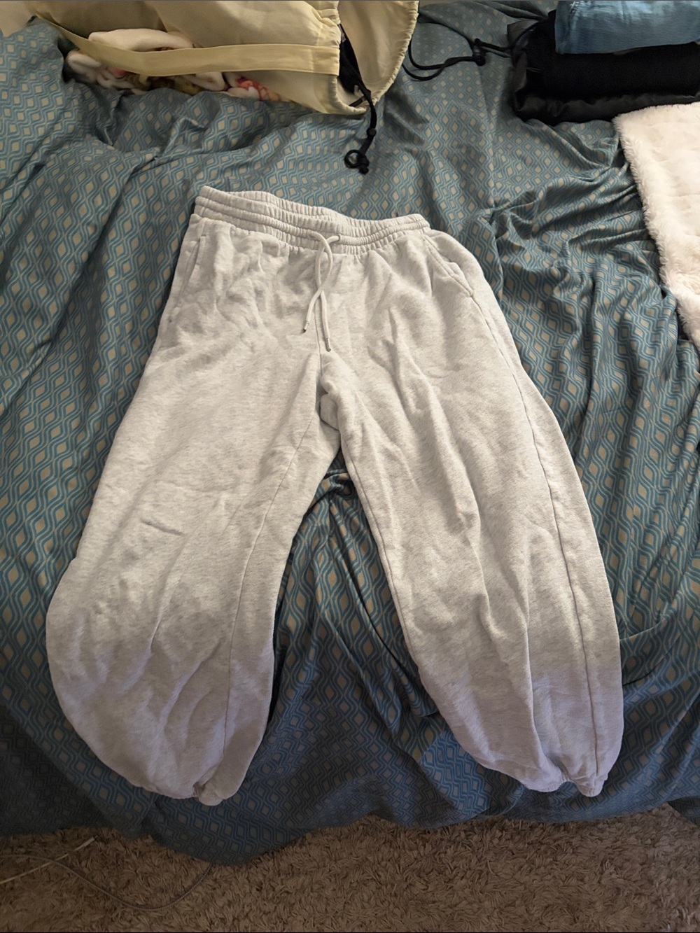 Old Navy Light Gray Lounge Sweatpants with Blue Tag